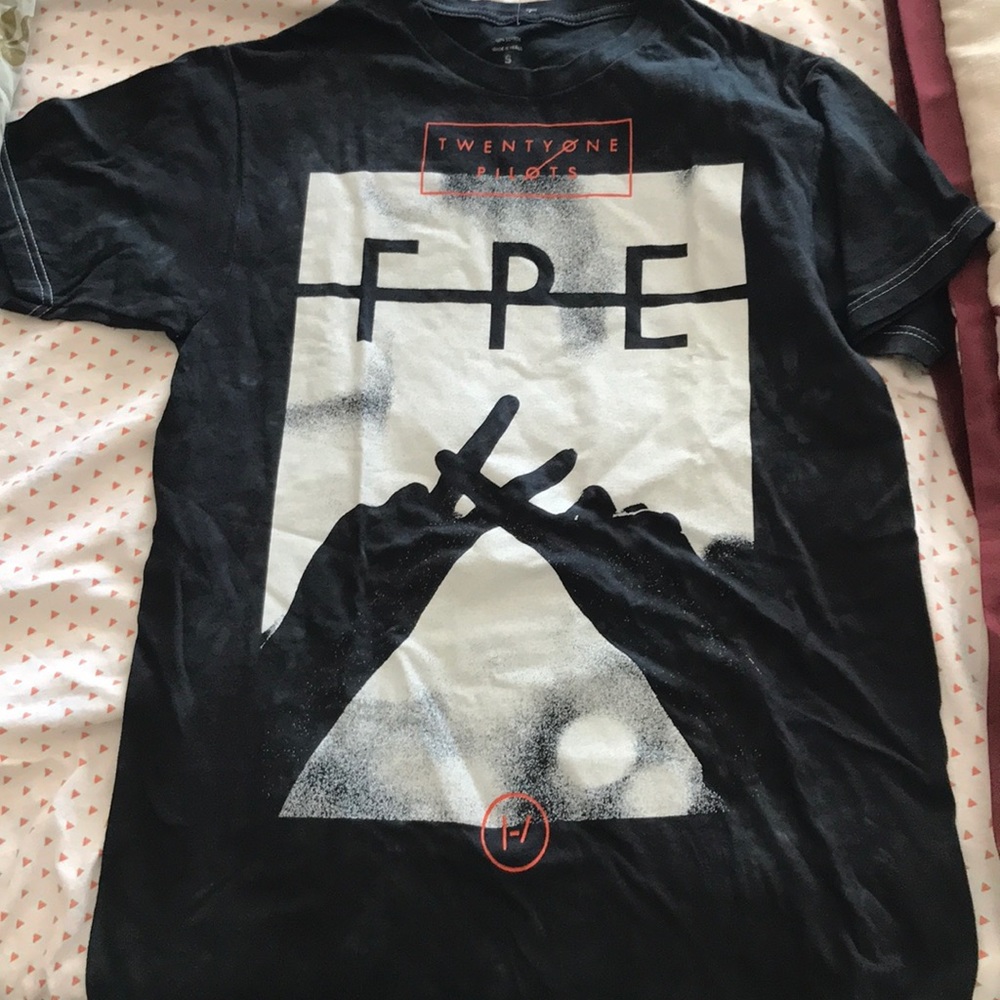 NEW Twenty One Pilots Shirt